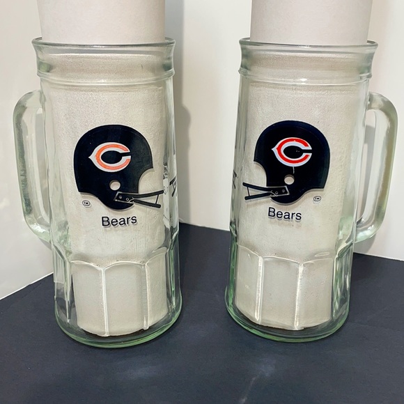 2 1970's Fisher Peanuts NFL Promo Chicago Bears Football Team Helmet Logo Mugs! - Picture 3 of 7